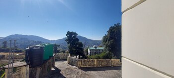 lakebreeze by sunrise