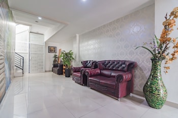 reddoorz near gedung sate 2