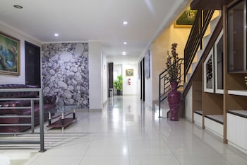 reddoorz near gedung sate 2