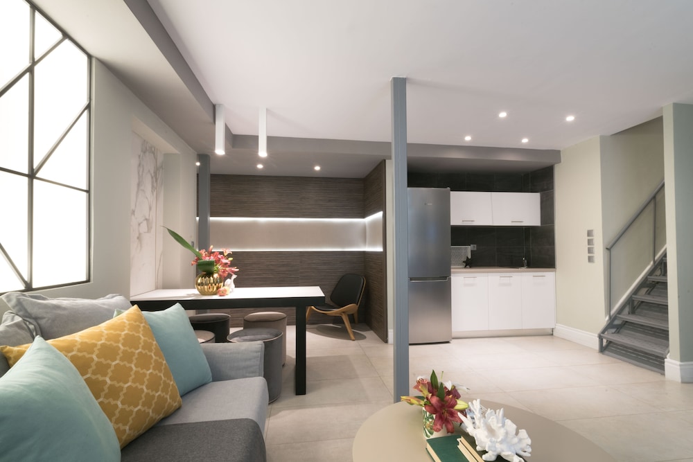 47 luxury suites