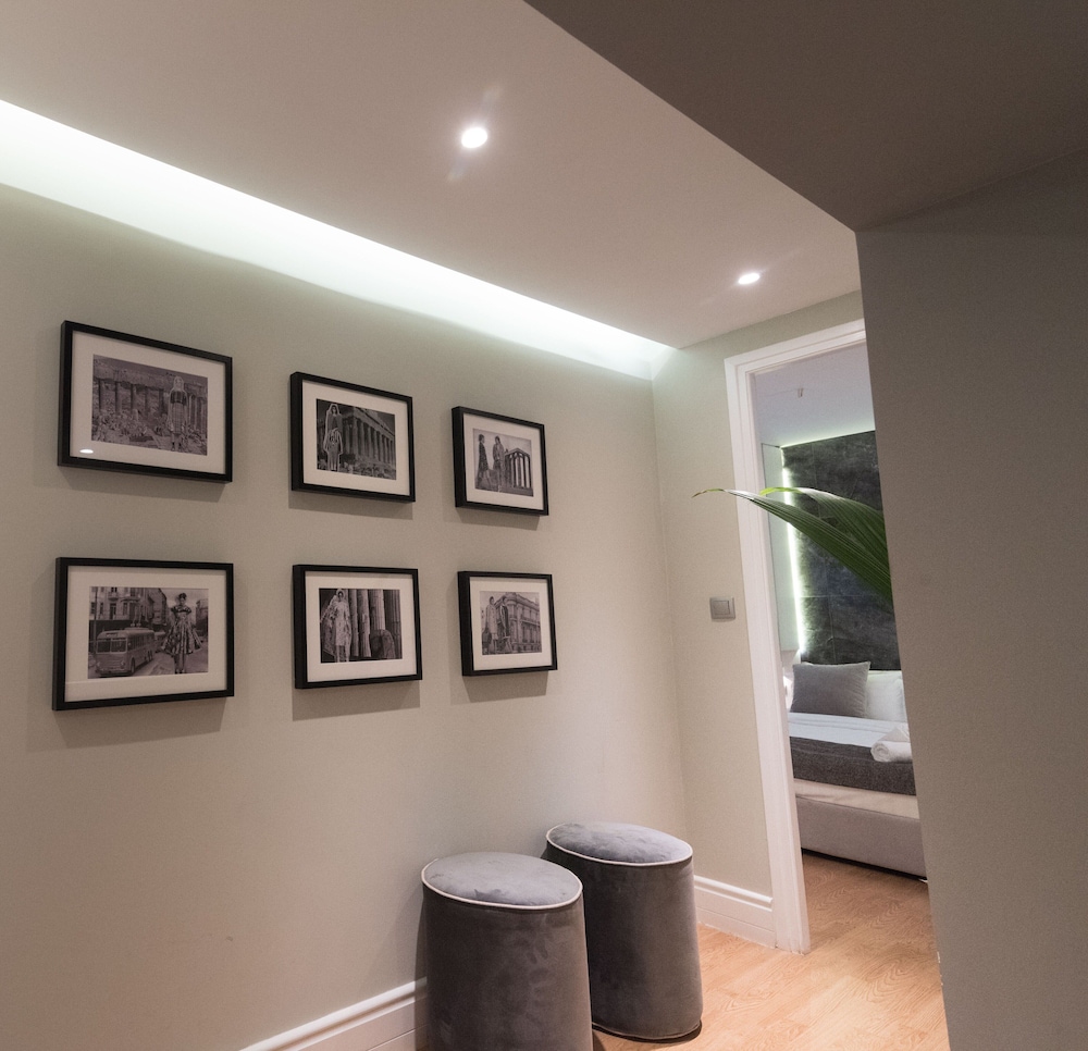 47 luxury suites