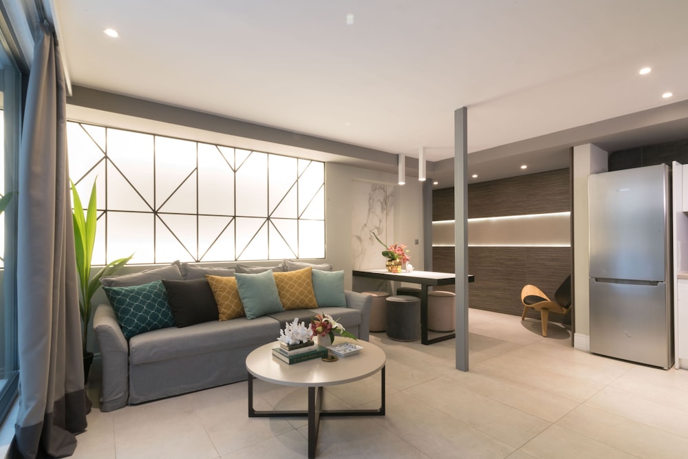 47 luxury suites