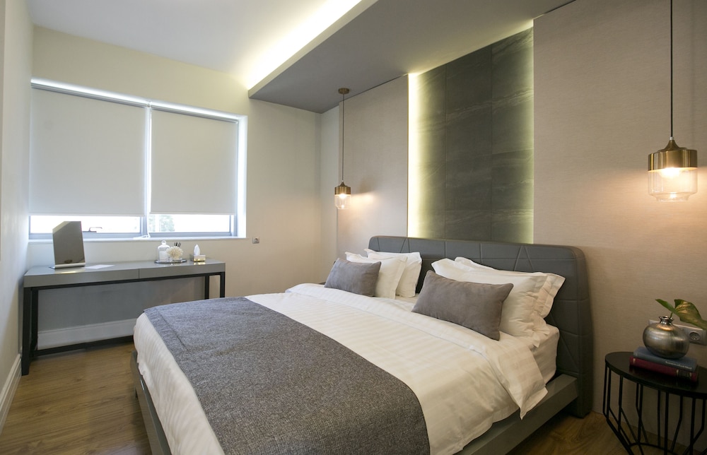 47 luxury suites