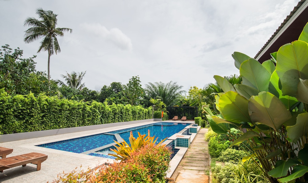 the fong krabi resort