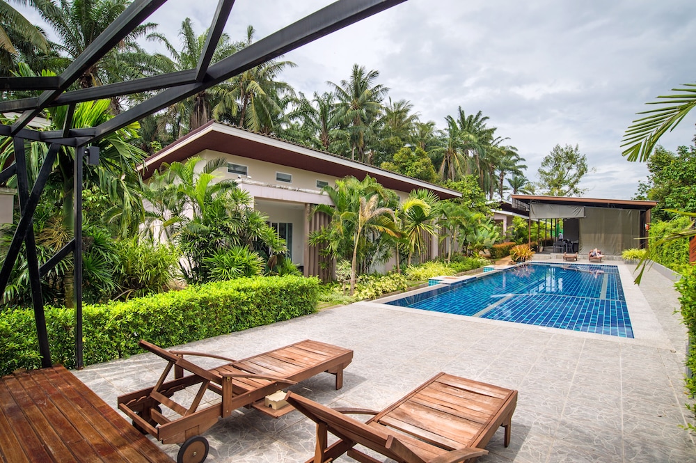 the fong krabi resort