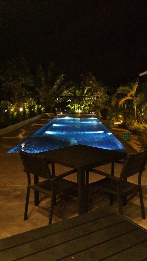 the fong krabi resort