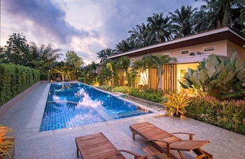 the fong krabi resort