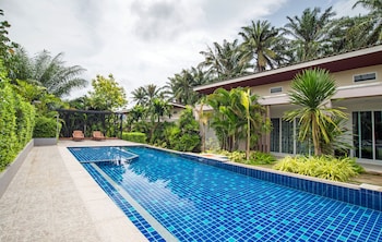 the fong krabi resort