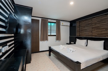 royal beach residence