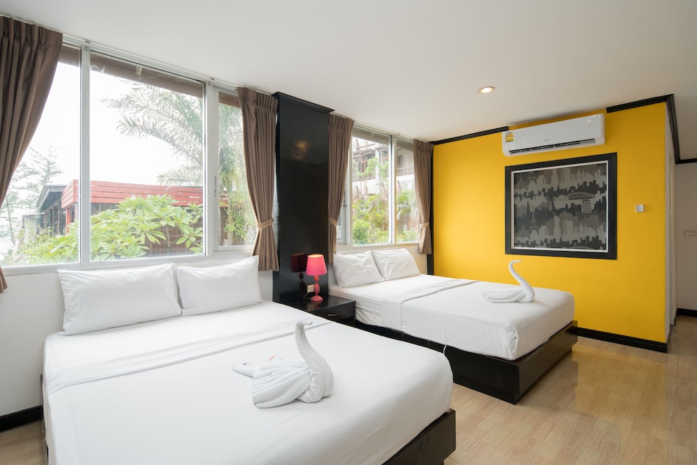 royal beach residence