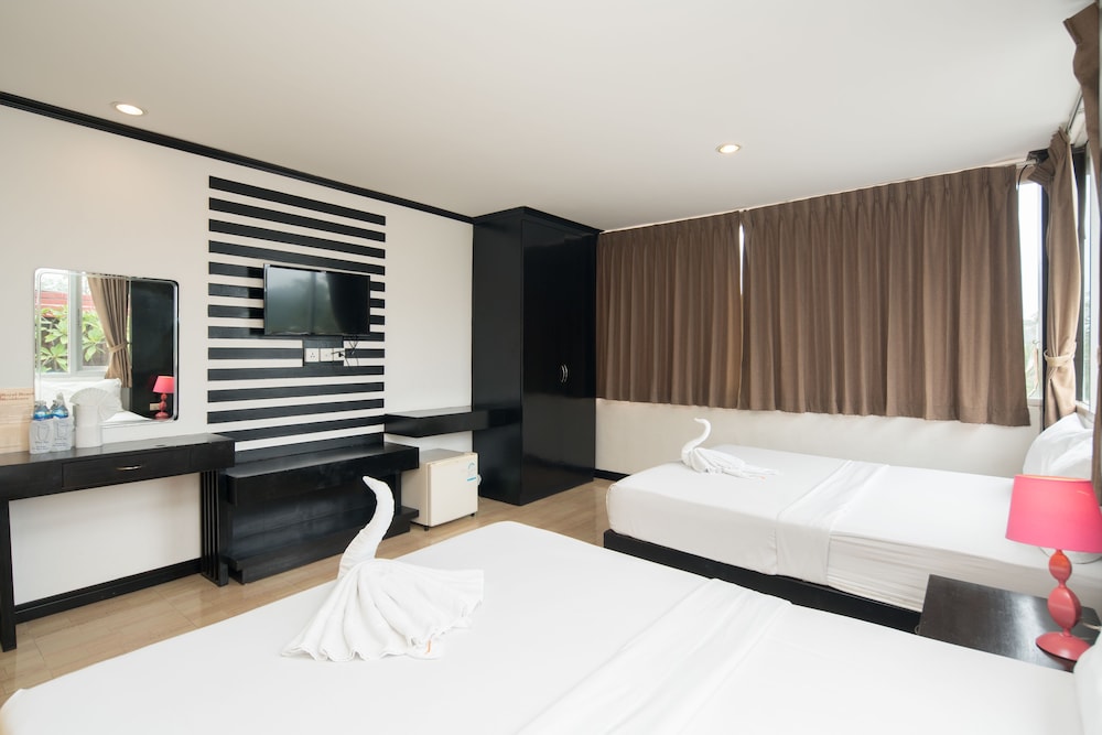 royal beach residence