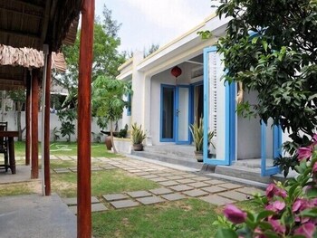local beach homestay