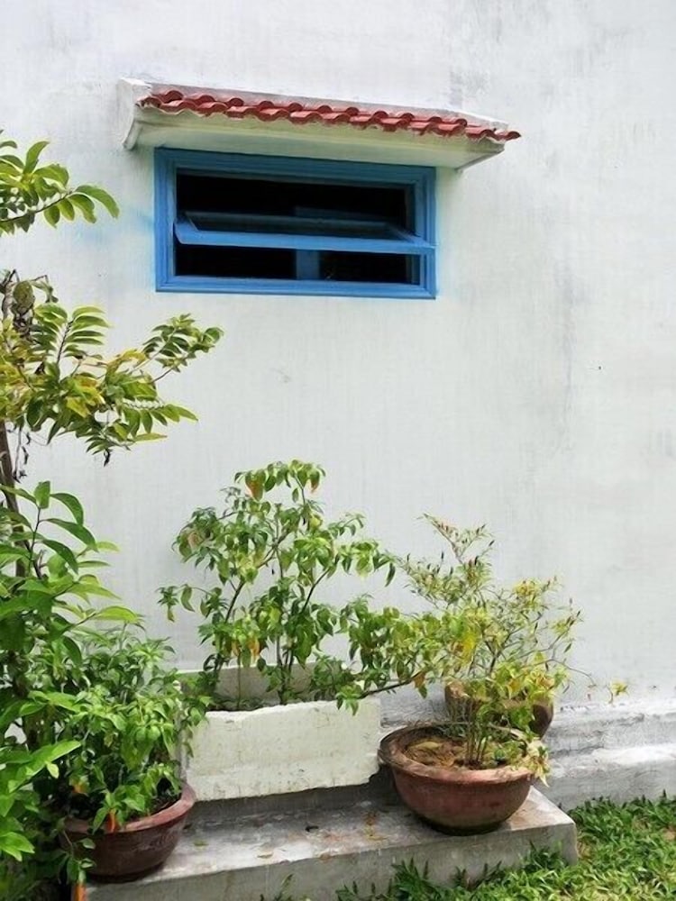 local beach homestay