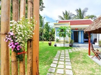 local beach homestay