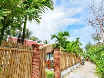 local beach homestay