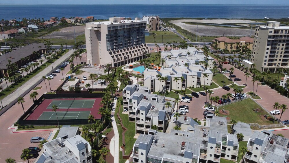 bahia mar 426