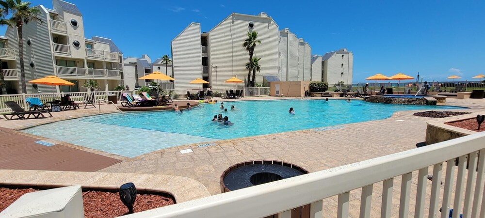 bahia mar 426
