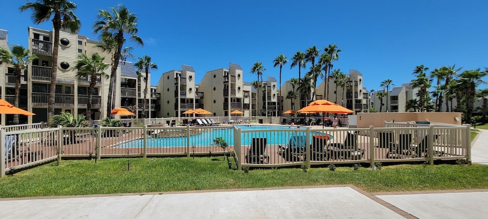 bahia mar 426