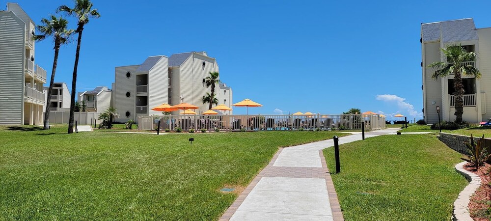 bahia mar 426