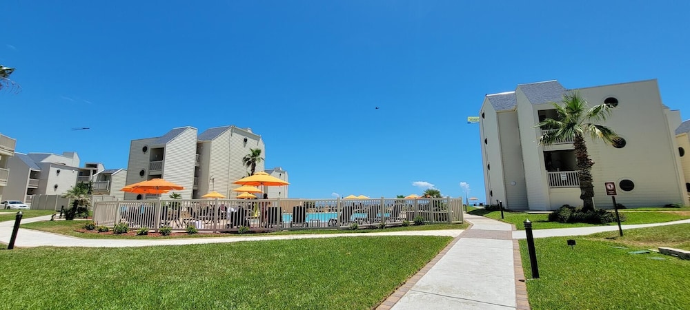 bahia mar 426