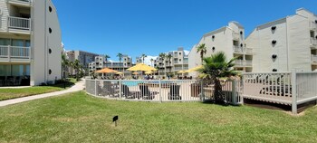 bahia mar 426