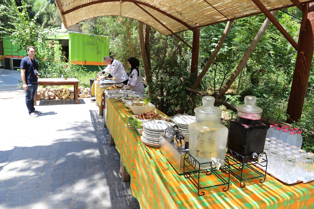 sharhabil bin hasnah ecopark