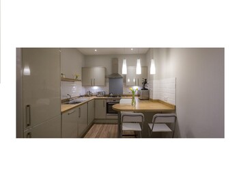 the lane apartment