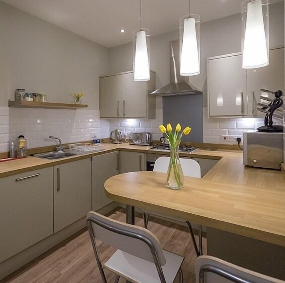 the lane apartment