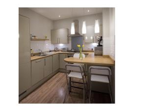 the lane apartment