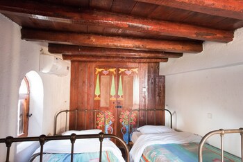 traditional homes of crete