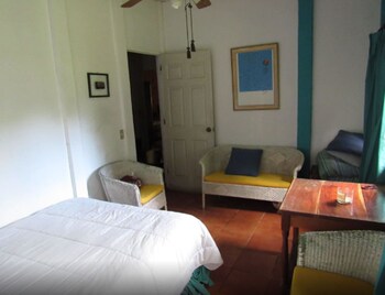 ataco luxury cabin