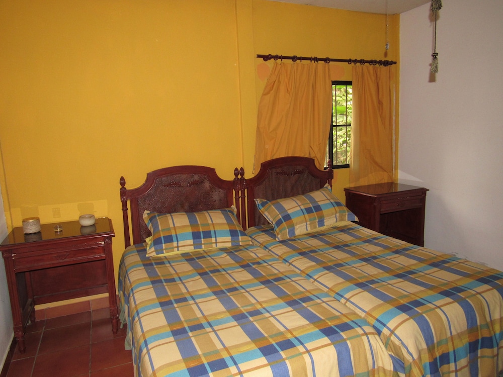 ataco luxury cabin