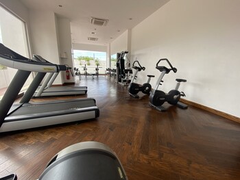 luxury studio apartment at the gallery