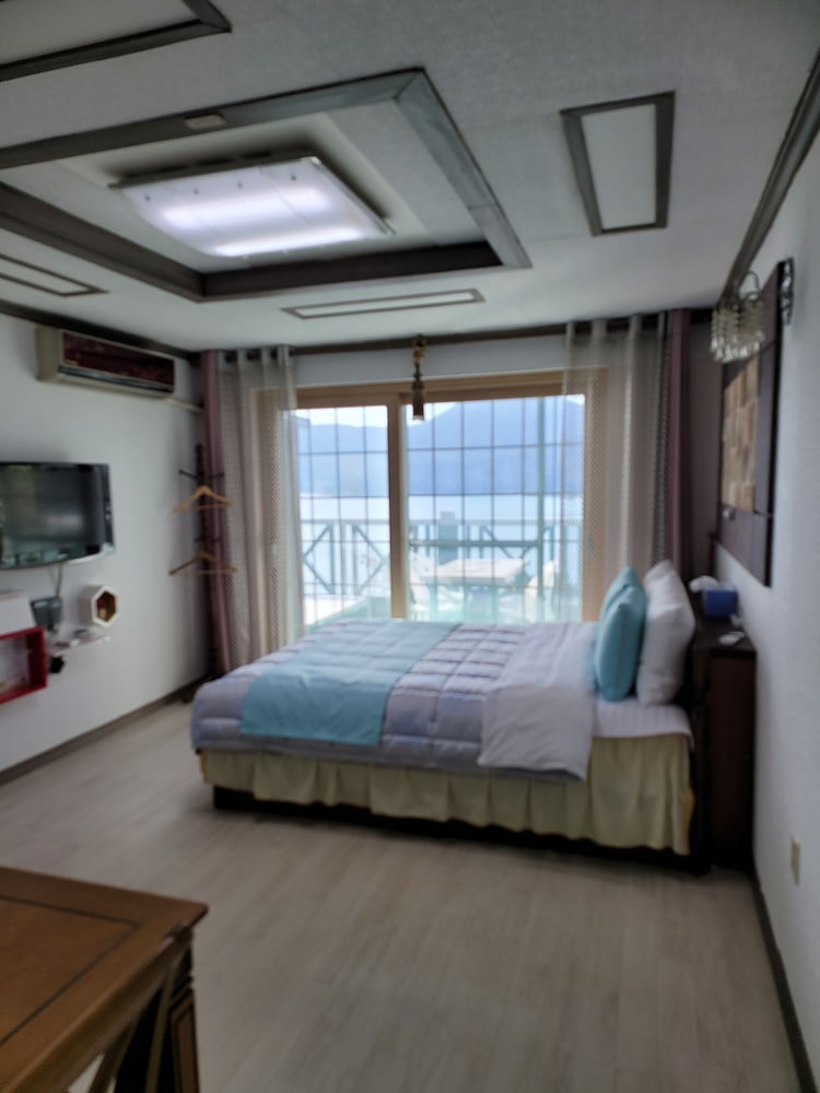 a day in geoje pension
