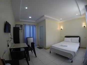 almira diving resort
