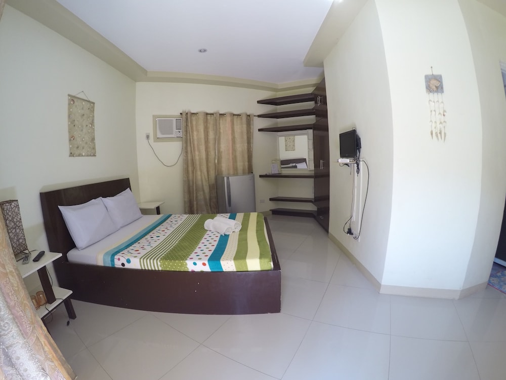 almira diving resort