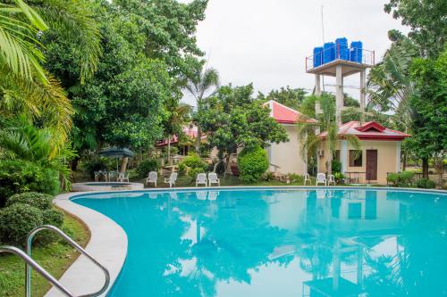 almira diving resort
