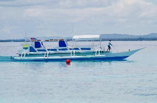 almira diving resort
