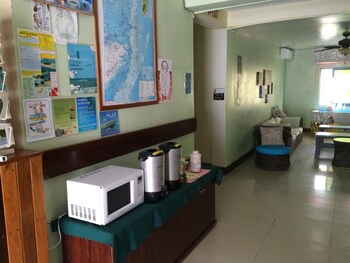 caye caulker plaza hotel