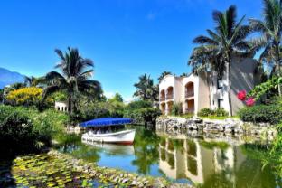 promisedland resort and lagoon