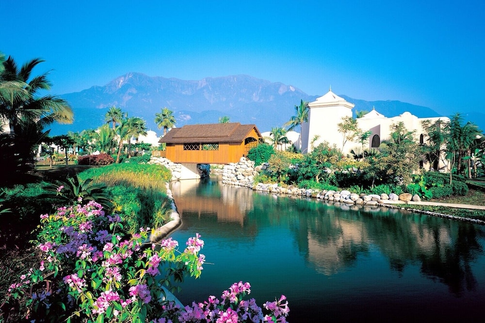 promisedland resort and lagoon