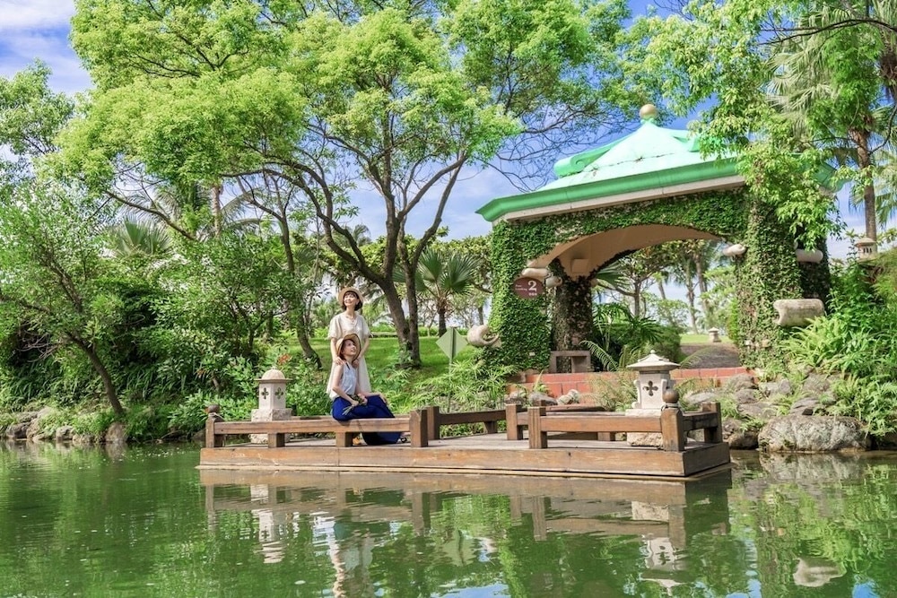 promisedland resort and lagoon