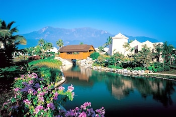 promisedland resort and lagoon