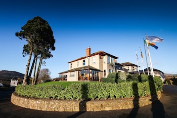 the lakeside hotel and leisure centre