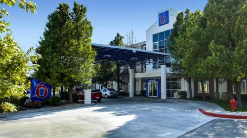 Motel 6 Lehi, Ut – Thanksgiving Point,Lehi>>American Fork,2 star