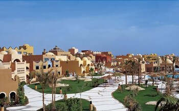 the grand makadi