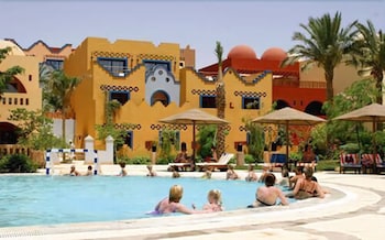 the grand makadi