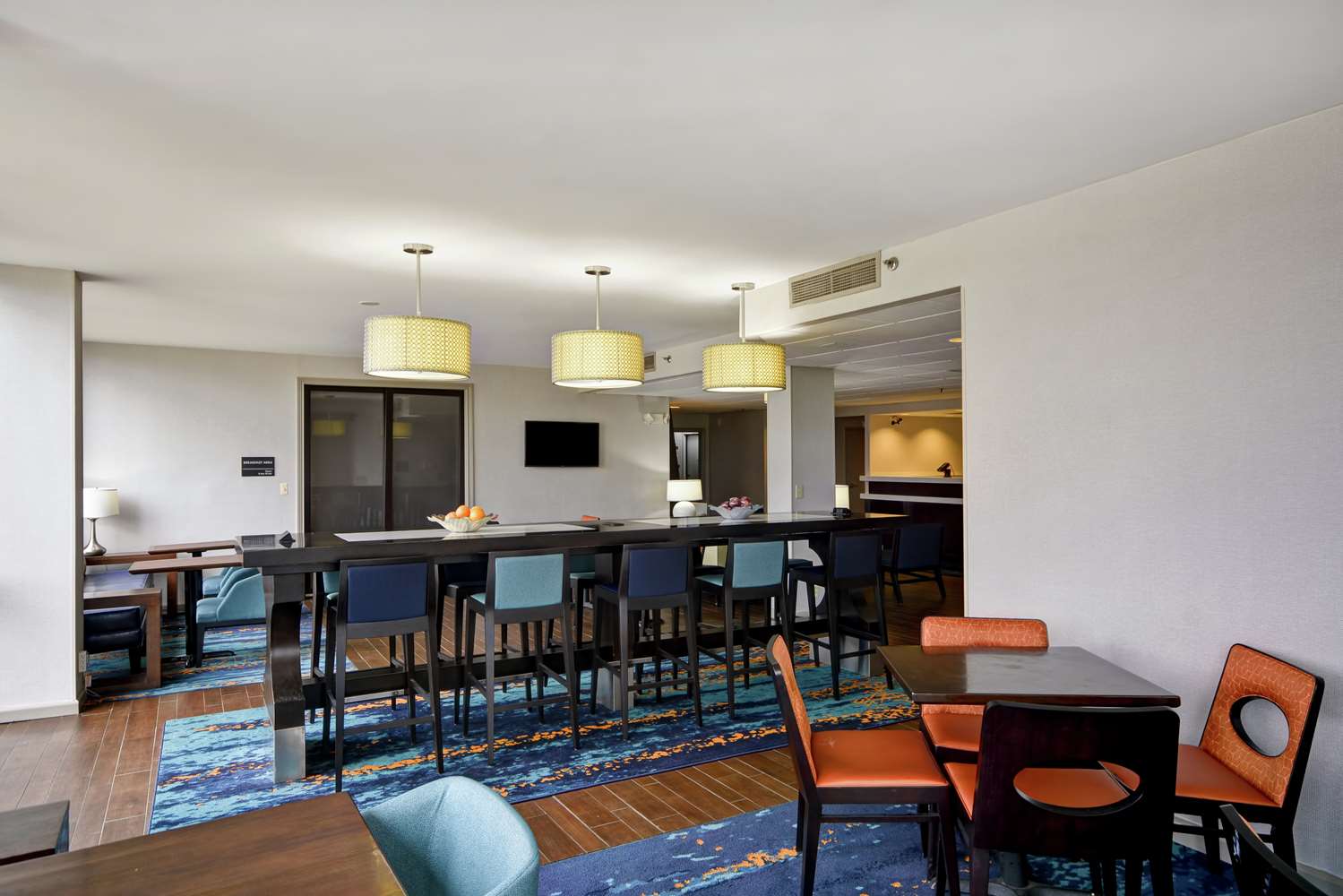 hampton inn detroit madison heights south troy