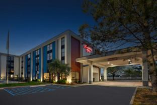 hampton inn detroit madison heights south troy