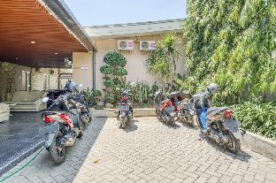 sunshine family homestay near terminal 1 juanda airport